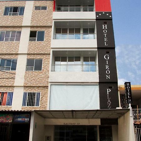 Hotel Giron Plaza Kültér fotó
