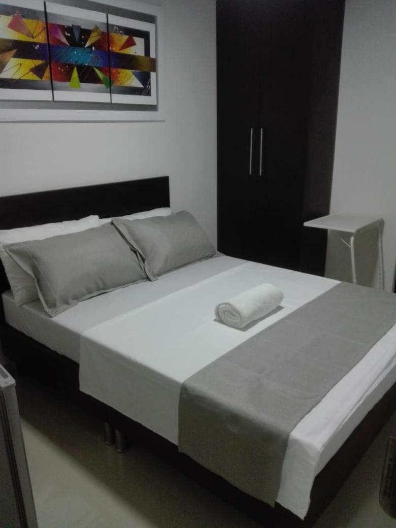 Hotel Giron Plaza Kültér fotó